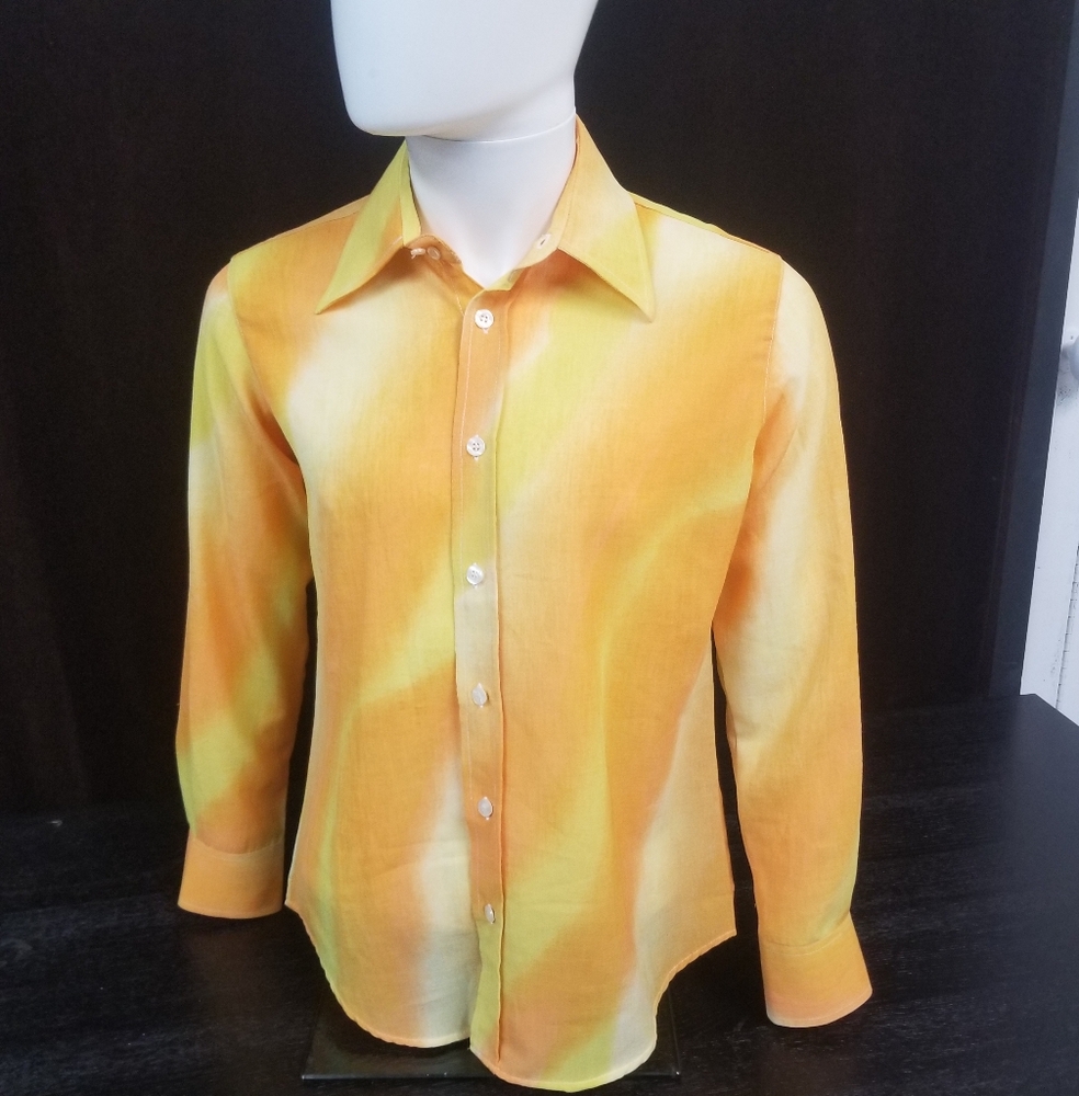 Vintage KO'S Men's Orange and Yellow Sunburst Linen Blend Shirt